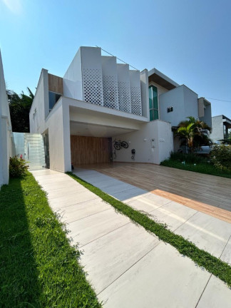 Imagem Casa com 3 Quartos à Venda, 230 m² em Colônia Terra Nova - Manaus Imagem Casa com 3 Quartos à Venda, 230 m² em Colônia Terra Nova - Manaus