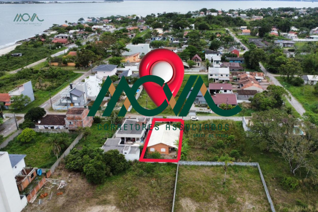 Imagem Casa com 3 Quartos à Venda, 118 m² em Brandalize - Itapoá Imagem Casa com 3 Quartos à Venda, 118 m² em Brandalize - Itapoá