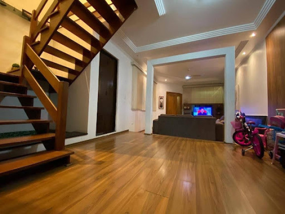Imagem Sobrado com 3 Quartos à Venda, 456 m² em Parque Flamengo - Guarulhos Imagem Sobrado com 3 Quartos à Venda, 456 m² em Parque Flamengo - Guarulhos