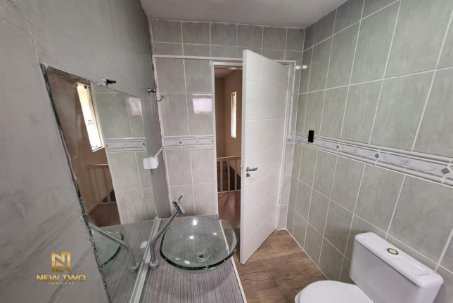 Imagem Sobrado com 2 Quartos para Alugar, 180 m² em Vila Formosa - São Paulo