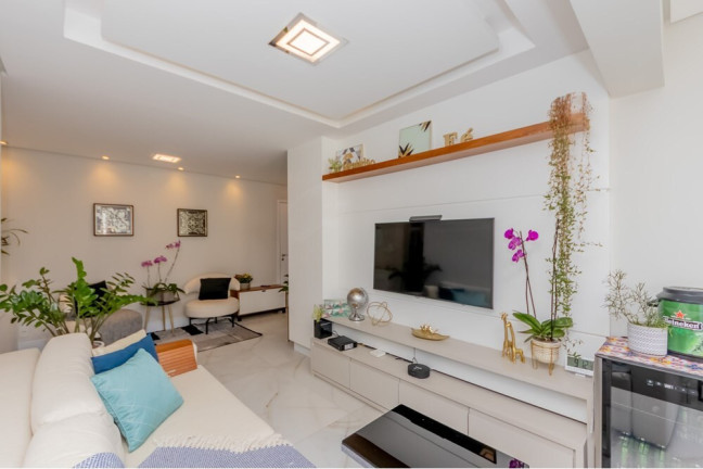 Apartamento com 2 Quartos à Venda, 74 m² em Aclimação - São Paulo