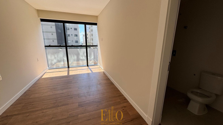 Imagem Apartamento com 3 Quartos à Venda, 142 m² em Meia Praia - Itapema Imagem Apartamento com 3 Quartos à Venda, 142 m² em Meia Praia - Itapema