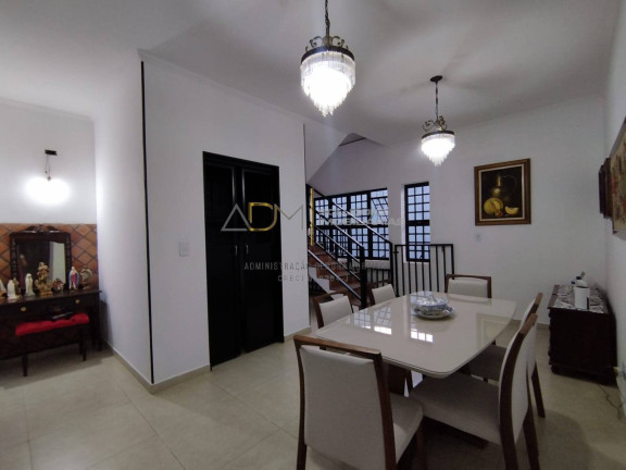 Imagem Sobrado com 4 Quartos à Venda, 420 m² em Centro - Botucatu Imagem Sobrado com 4 Quartos à Venda, 420 m² em Centro - Botucatu