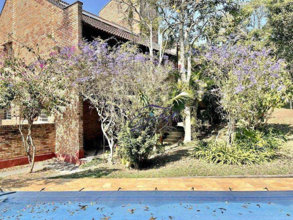 Imagem Casa com 3 Quartos à Venda, 450 m² em Granja Viana - Carapicuíba Imagem Casa com 3 Quartos à Venda, 450 m² em Granja Viana - Carapicuíba