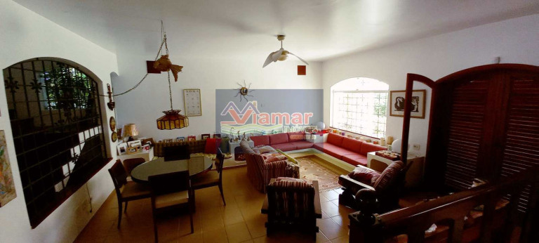 Imagem Casa com 4 Quartos à Venda, 306 m² em Jardim Virgínia - Guarujá Imagem Casa com 4 Quartos à Venda, 306 m² em Jardim Virgínia - Guarujá