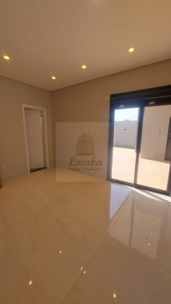 Imagem Casa com 4 Quartos à Venda, 372 m² em Jardim Itália - Cuiabá Imagem Casa com 4 Quartos à Venda, 372 m² em Jardim Itália - Cuiabá