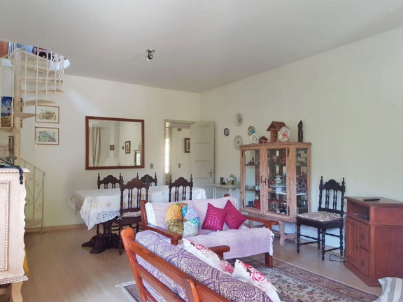 Imagem Casa com 3 Quartos à Venda, 210 m² em Vargem Grande - Teresópolis Imagem Casa com 3 Quartos à Venda, 210 m² em Vargem Grande - Teresópolis