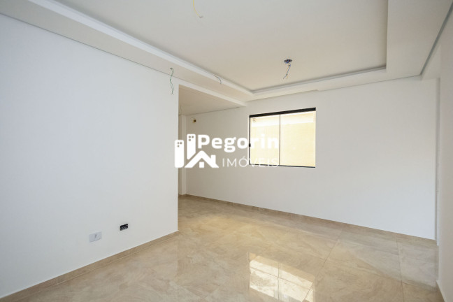 Imagem Sobrado com 3 Quartos à Venda, 115 m² em Cajuru - Curitiba