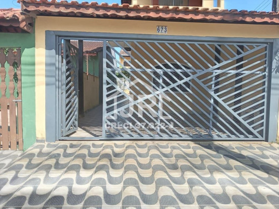 Sobrado com 3 Quartos à Venda, 250 m² em Balneário Itaguaí - Mongaguá