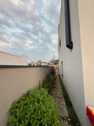 Imagem Sobrado com 3 Quartos à Venda, 206 m² em Mosaico Essence - Mogi Das Cruzes Imagem Sobrado com 3 Quartos à Venda, 206 m² em Mosaico Essence - Mogi Das Cruzes