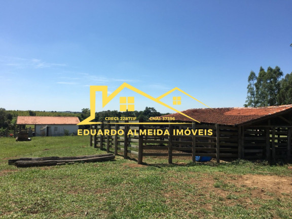 Imagem Imóvel com 2 Quartos à Venda, 2 m² em Centro - Gramadinho