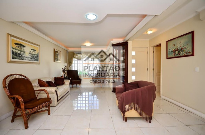 Imagem Sobrado com 3 Quartos para Alugar, 189 m² em Boa Vista - Curitiba
