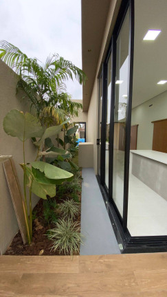 Imagem Casa com 3 Quartos à Venda, 142 m² em Cuiabá Imagem Casa com 3 Quartos à Venda, 142 m² em Cuiabá