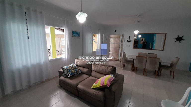 Imagem Casa com 4 Quartos à Venda, 250 m² em Jardim Imperador - Praia Grande Imagem Casa com 4 Quartos à Venda, 250 m² em Jardim Imperador - Praia Grande