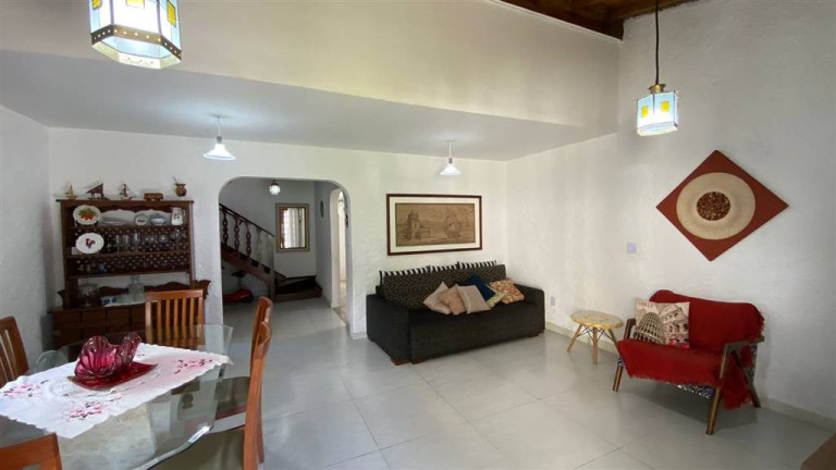 Imagem Sobrado com 5 Quartos à Venda, 174 m² em Canto Do Forte - Praia Grande Imagem Sobrado com 5 Quartos à Venda, 174 m² em Canto Do Forte - Praia Grande