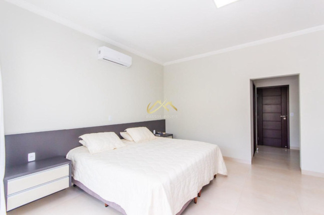 Imagem Casa com 4 Quartos à Venda, 450 m² em Praia Grande - Ubatuba Imagem Casa com 4 Quartos à Venda, 450 m² em Praia Grande - Ubatuba