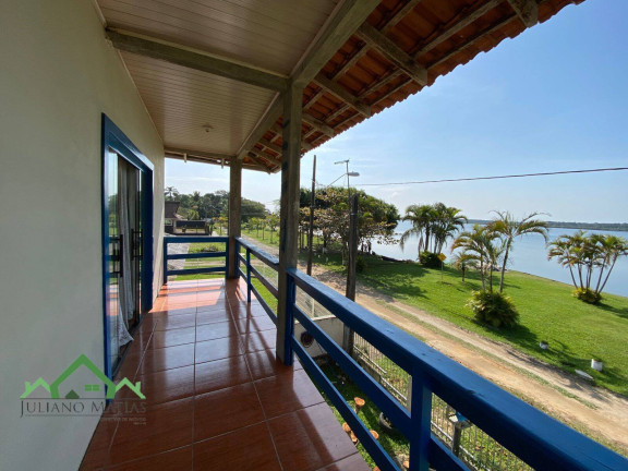Casa com 3 Quartos à Venda, 130 m² em Pinheiros - Balneário Barra Do Sul