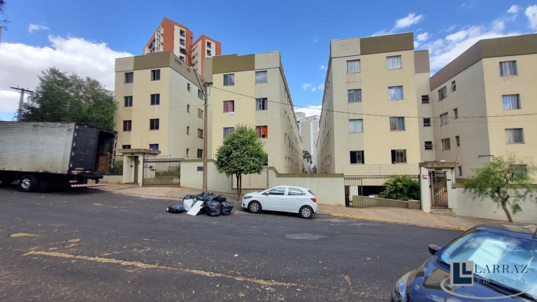 Imóvel com 3 Quartos à Venda, 61 m² em Jardim Palma Travassos - Ribeirão Preto