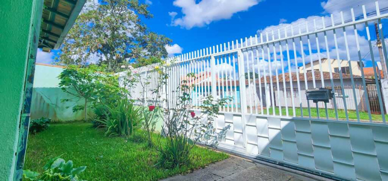 Imagem Casa com 3 Quartos à Venda, 70 m² em Boqueirão - Curitiba Imagem Casa com 3 Quartos à Venda, 70 m² em Boqueirão - Curitiba