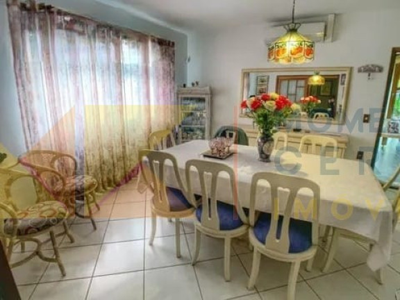 Imagem Casa com 4 Quartos para Alugar, 200 m² em água Verde - Blumenau Imagem Casa com 4 Quartos para Alugar, 200 m² em água Verde - Blumenau