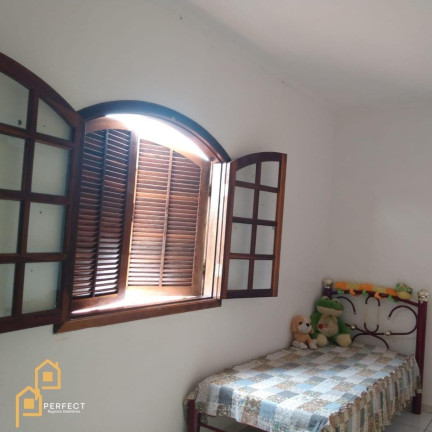 Imagem Casa com 3 Quartos à Venda, 103 m² em Parque São Cristóvão - Taubaté Imagem Casa com 3 Quartos à Venda, 103 m² em Parque São Cristóvão - Taubaté