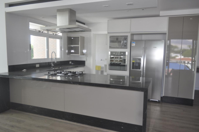 Imagem Apartamento com 2 Quartos à Venda, 130 m² em água Verde - Curitiba