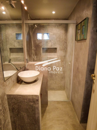 Imagem Casa de Condomínio com 5 Quartos à Venda, 201 m² em João Fernandes - Búzios Imagem Casa de Condomínio com 5 Quartos à Venda, 201 m² em João Fernandes - Búzios
