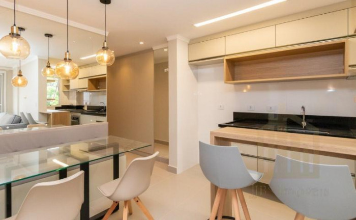 Imagem Apartamento com 2 Quartos à Venda, 67 m² em Jardim Social - Curitiba
