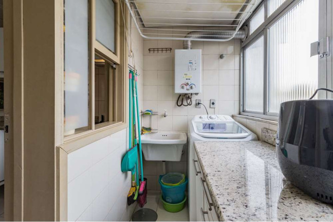 Imagem Apartamento com 3 Quartos à Venda, 88 m² em Jardim Botânico - Porto Alegre Imagem Apartamento com 3 Quartos à Venda, 88 m² em Jardim Botânico - Porto Alegre