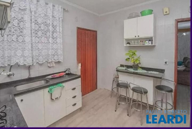 Imagem Casa com 3 Quartos à Venda, 200 m² em Centreville - Santo André Imagem Casa com 3 Quartos à Venda, 200 m² em Centreville - Santo André