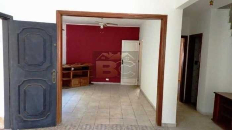 Imagem Sobrado com 3 Quartos à Venda, 262 m² em Indianópolis - São Paulo