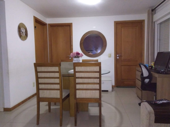 Imagem Imóvel com 2 Quartos à Venda, 57 m² em Vargem Pequena - Rio De Janeiro Imagem Imóvel com 2 Quartos à Venda, 57 m² em Vargem Pequena - Rio De Janeiro