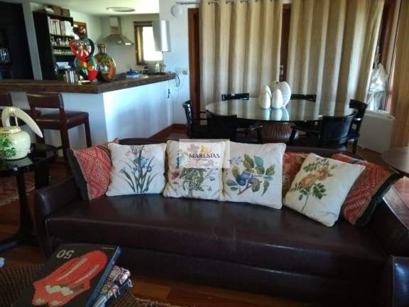 Imagem Casa com 3 Quartos à Venda, 350 m² em Curral - Ilhabela Imagem Casa com 3 Quartos à Venda, 350 m² em Curral - Ilhabela