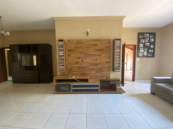 Imagem Casa com 3 Quartos à Venda, 111 m² em Vila Alba - Campo Grande