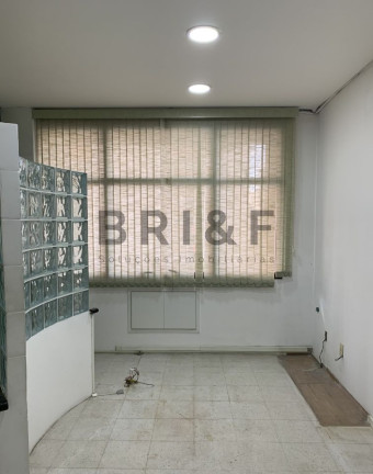 Imagem Imóvel Comercial à Venda ou Locação, 28 m² em Santo Amaro - São Paulo Imagem Imóvel Comercial à Venda ou Locação, 28 m² em Santo Amaro - São Paulo