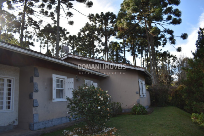 Imagem Casa com 4 Quartos à Venda, 242 m² em Região De Capivari - Campos Do Jordão Imagem Casa com 4 Quartos à Venda, 242 m² em Região De Capivari - Campos Do Jordão