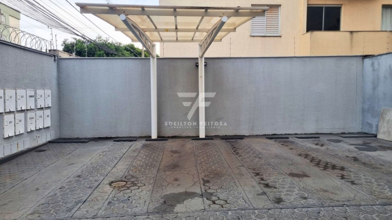Imagem Apartamento com 2 Quartos à Venda, 50 m² em Santa Mônica - Uberlândia