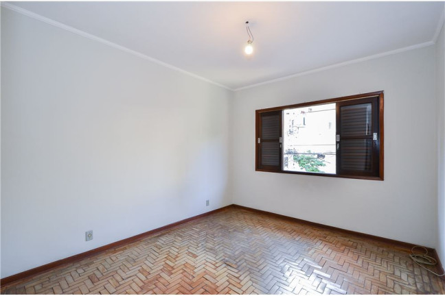 Imagem Casa com 3 Quartos à Venda, 135 m²