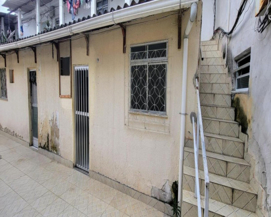 Imagem Casa com 21 Quartos à Venda, 750 m² em Ramos - Rio De Janeiro