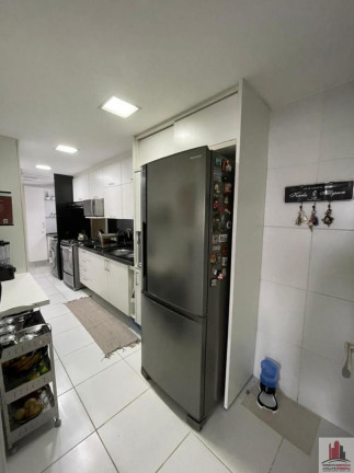 Imagem Apartamento com 3 Quartos à Venda, 105 m² em Casa Amarela - Recife