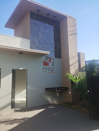 Imagem Casa com 2 Quartos à Venda, 75 m² em Caiçara - Campo Grande