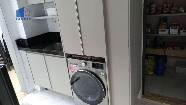 Imagem Sobrado com 4 Quartos à Venda, 311 m² em Jardim Imperial - Cuiabá Imagem Sobrado com 4 Quartos à Venda, 311 m² em Jardim Imperial - Cuiabá