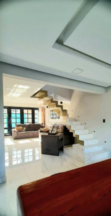 Imagem Casa com 3 Quartos à Venda, 225 m² em Parque Das Nações - Poços De Caldas Imagem Casa com 3 Quartos à Venda, 225 m² em Parque Das Nações - Poços De Caldas