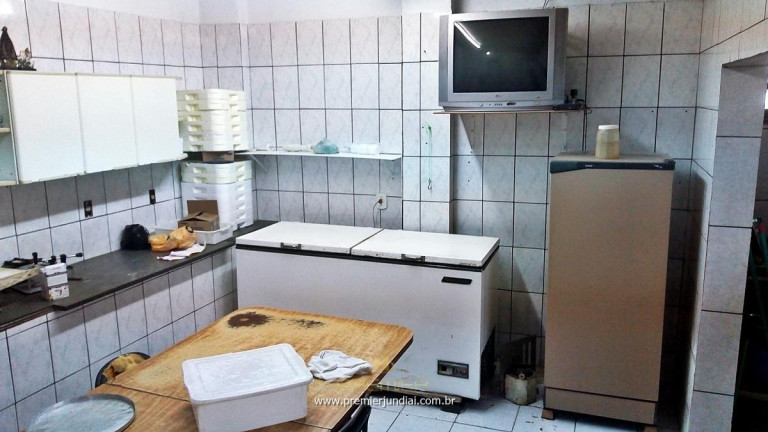 Imagem Casa com 4 Quartos à Venda, 227 m² em Centro - Jundiaí Imagem Casa com 4 Quartos à Venda, 227 m² em Centro - Jundiaí