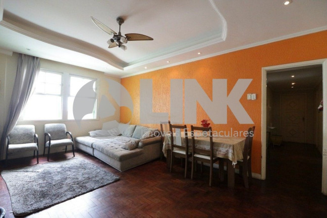 Imagem Apartamento com 4 Quartos à Venda, 126 m² em Centro Histórico - Porto Alegre Imagem Apartamento com 4 Quartos à Venda, 126 m² em Centro Histórico - Porto Alegre