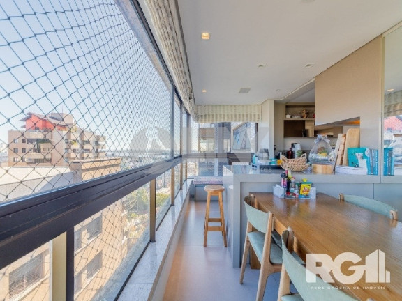 Imagem Apartamento com 3 Quartos à Venda, 245 m² em Moinhos De Vento - Porto Alegre