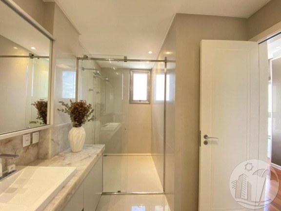 Imagem Apartamento com 5 Quartos à Venda, 317 m² em Centro - Balneário Camboriú Imagem Apartamento com 5 Quartos à Venda, 317 m² em Centro - Balneário Camboriú