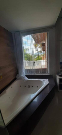 Imagem Casa com 3 Quartos à Venda, 750 m² em São João Do Rio Vermelho - Florianópolis