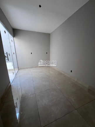 Imagem Casa com 3 Quartos à Venda, 200 m² em Residencial Morumbi - Uberaba Imagem Casa com 3 Quartos à Venda, 200 m² em Residencial Morumbi - Uberaba