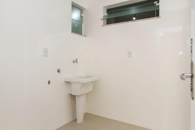 Imagem Casa com 4 Quartos à Venda, 150 m² em Encruzilhada - Santos Imagem Casa com 4 Quartos à Venda, 150 m² em Encruzilhada - Santos